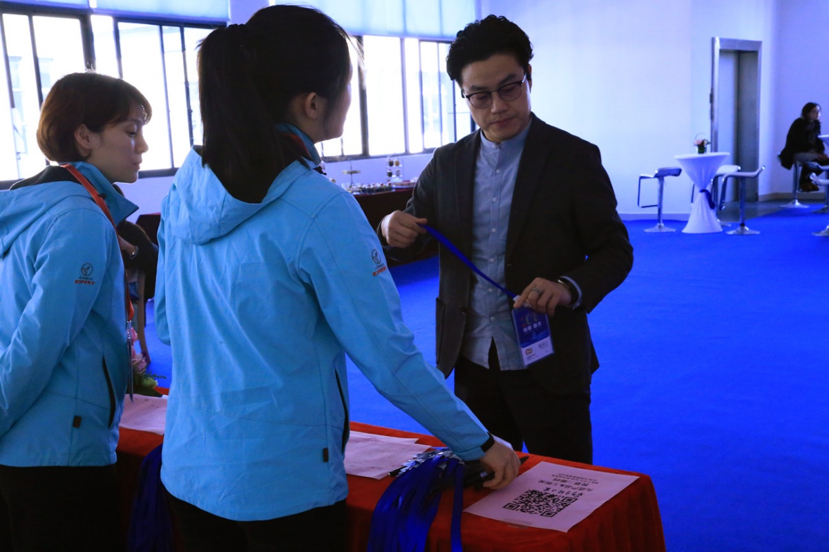 1545377236220869 接待照片11.jpg